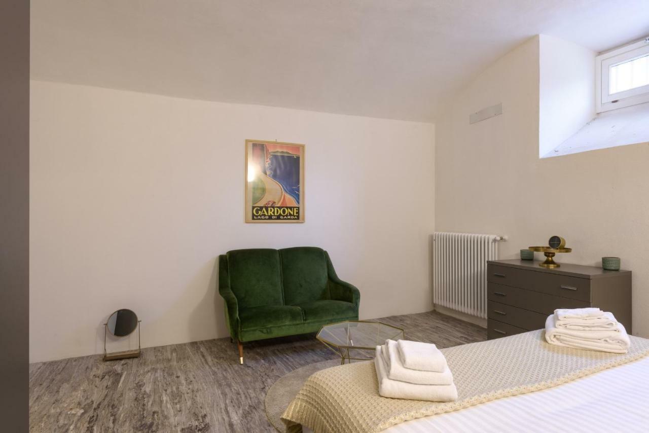 Apartamento Leopardi Luxury Maison With Garden And Jacuzzi: 10 People